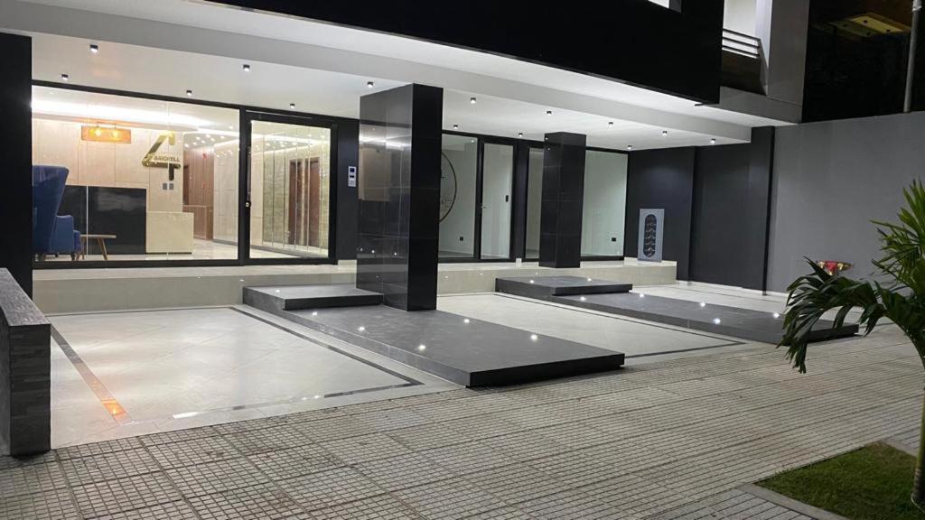 Апартаменты Brickell - Aparment 3G Amplio Y Elegante Санта-Крус-де-ла-Сьерра Экстерьер фото